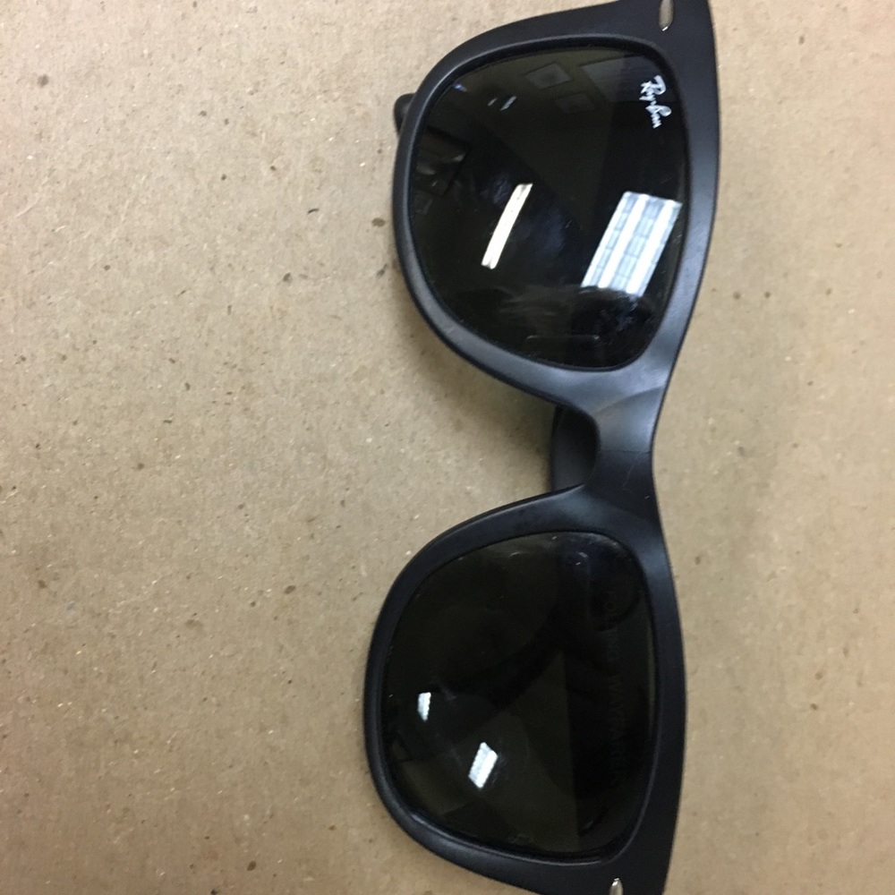 New Ray Ban wayfarers